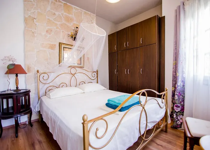 Ultimate Aqua Dreamscape At Olympiada Villa